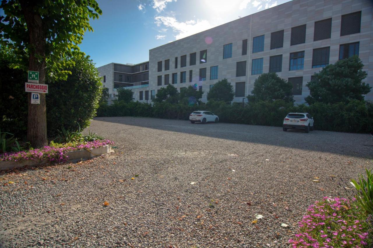 Astor Hotel 2*