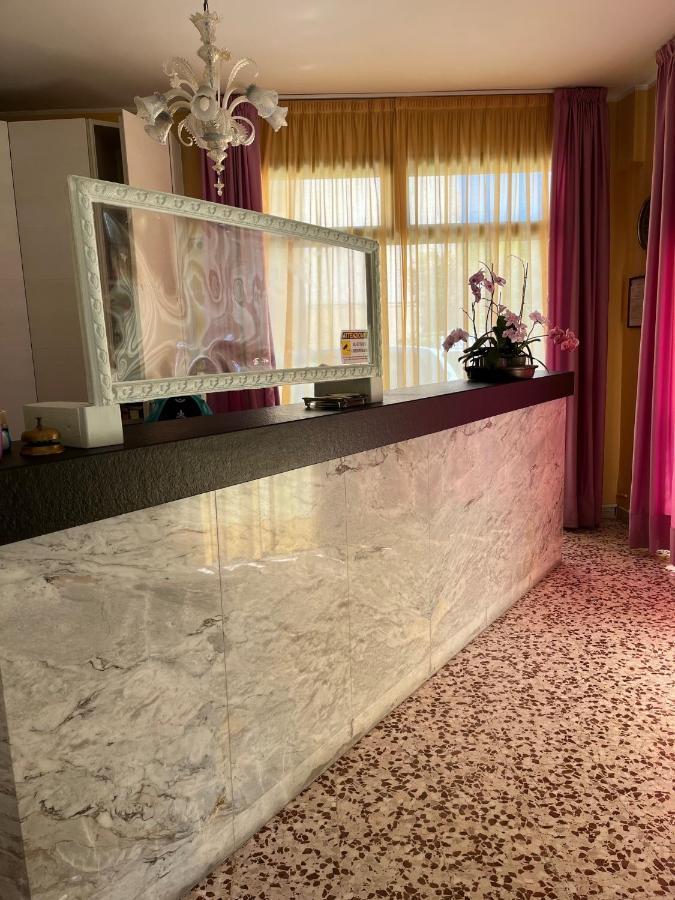 Hotel Astor